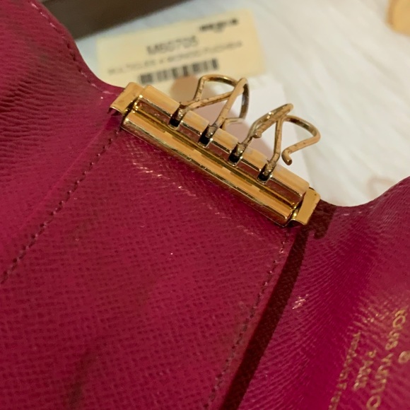 authentic LOUIS VUITTON monogram key holder - Picture 8 of 13